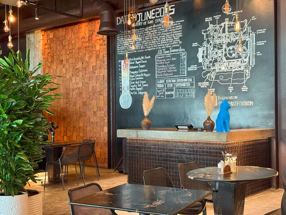 Lazy Cat Restaurant (Muscat) - Oman - 82069