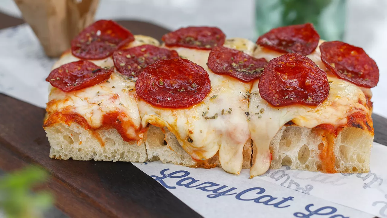 Focaccia Pepperoni - 389